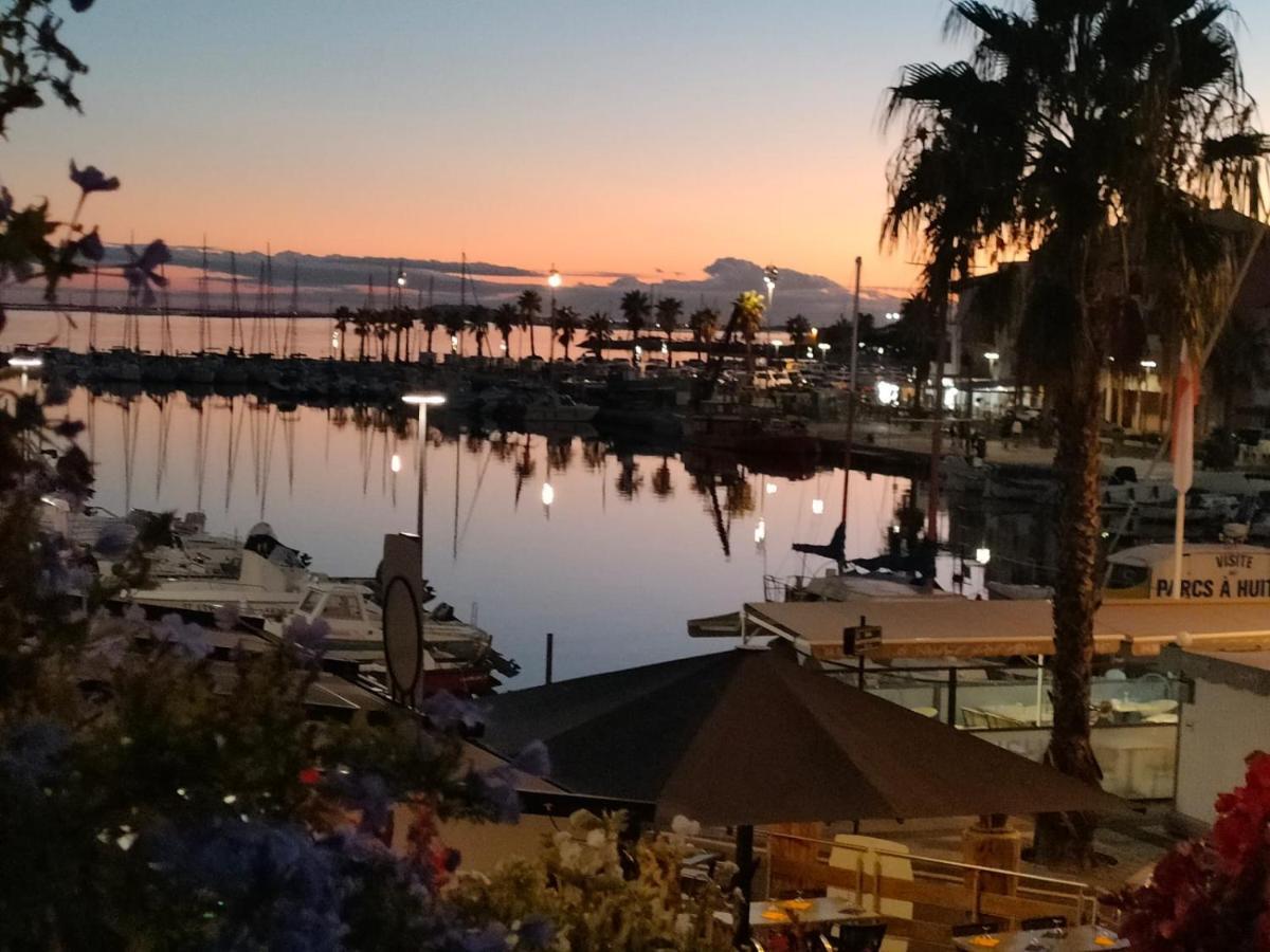 Le Vent Dans Les Voiles - Appartement Classe 4 Etoiles Mèze Esterno foto